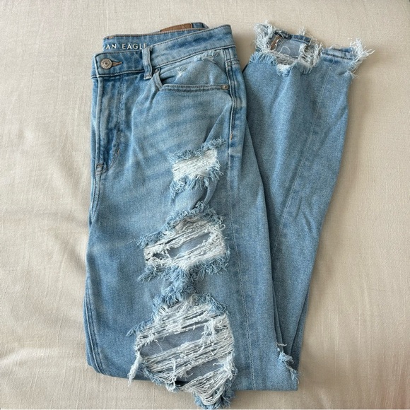 American Eagle Outfitters Denim - AE Mom Jeans